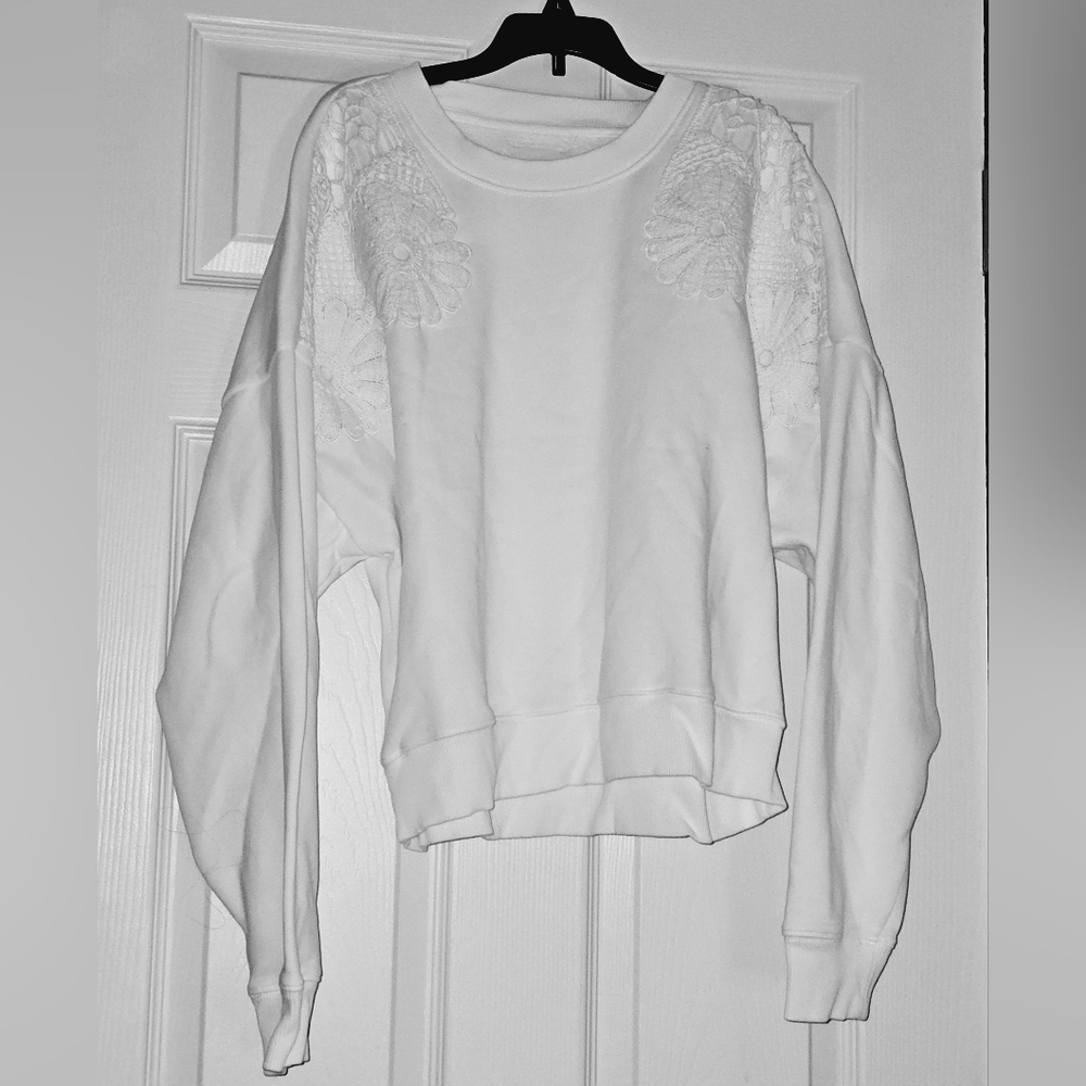American Eagle Sweatshirt